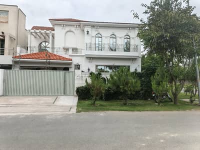 10 Marla House With Basement For Sale In Paragon City Lahore