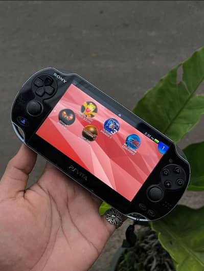 Sony Ps vita fat model 128Gb sd card Jailbreaked