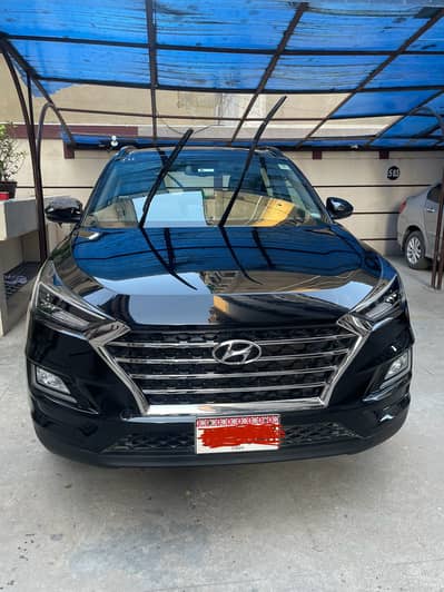 Hyundai tucson AWD Ultimate 2021 [ Full Option ] fully genuine