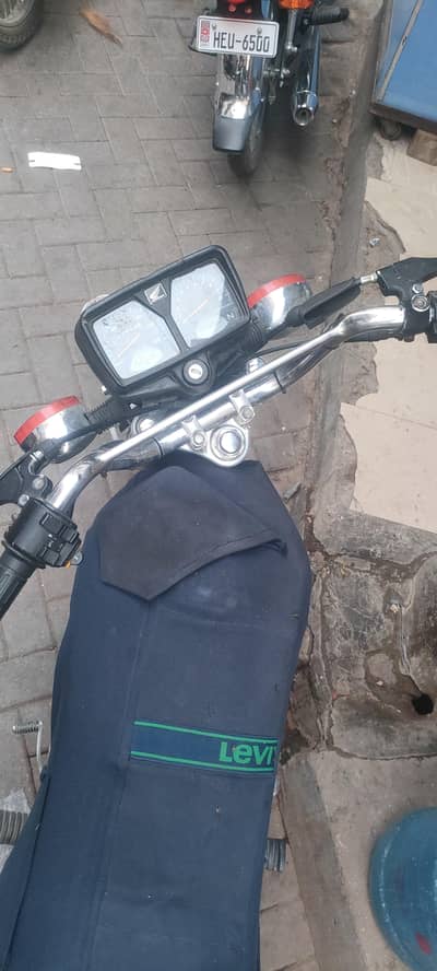 ho Honda 125 2021 hai 2023 ki register hai