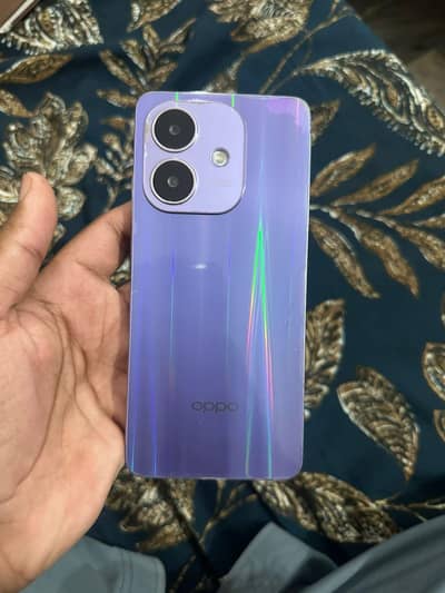 Oppo A3 6GB RAM 128GB storage purple color