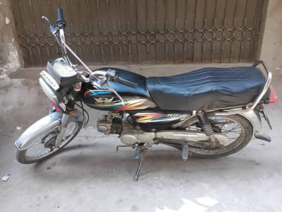 Road Prince Black Color