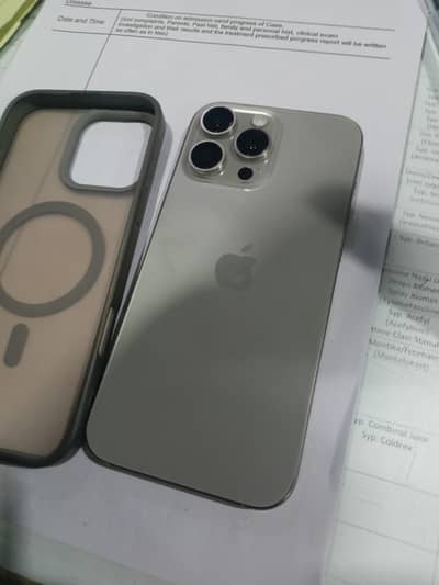 Apple iPhone 16 Pro Max