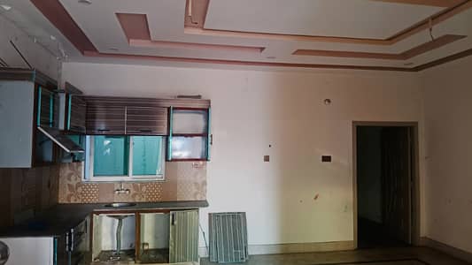 Upper portion available for rent at Sheikh colony