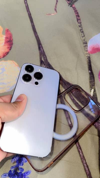 Brand new iPhone 14 Pro