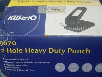 9670 Hole punch heavy Duty
