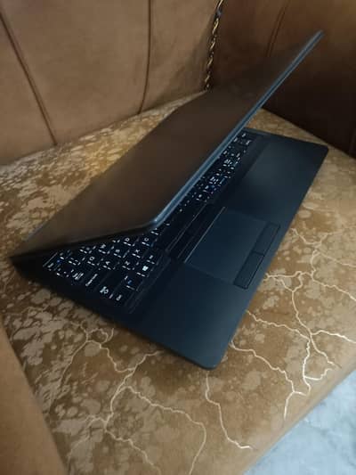 Dell Laptop Core i7 6th Gen Touch Panel excellent condition