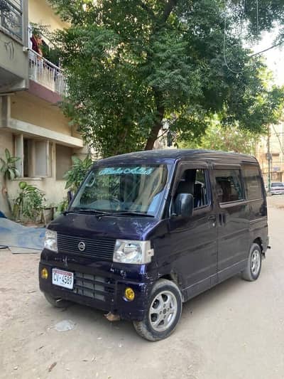 Nissan clipper 2017 reg in pearl condition color bumper to bumper geni