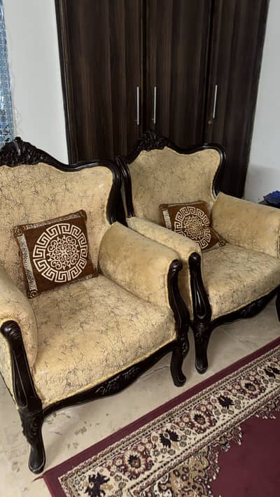 5 Seater Sofa Set | 3 Tables | Sofa covers recently changed  | Used