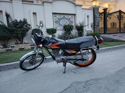 Honda 125 total original bike h first hand
