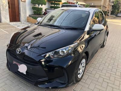 Toyota yaris G package model 2021 registered 2025 first owner