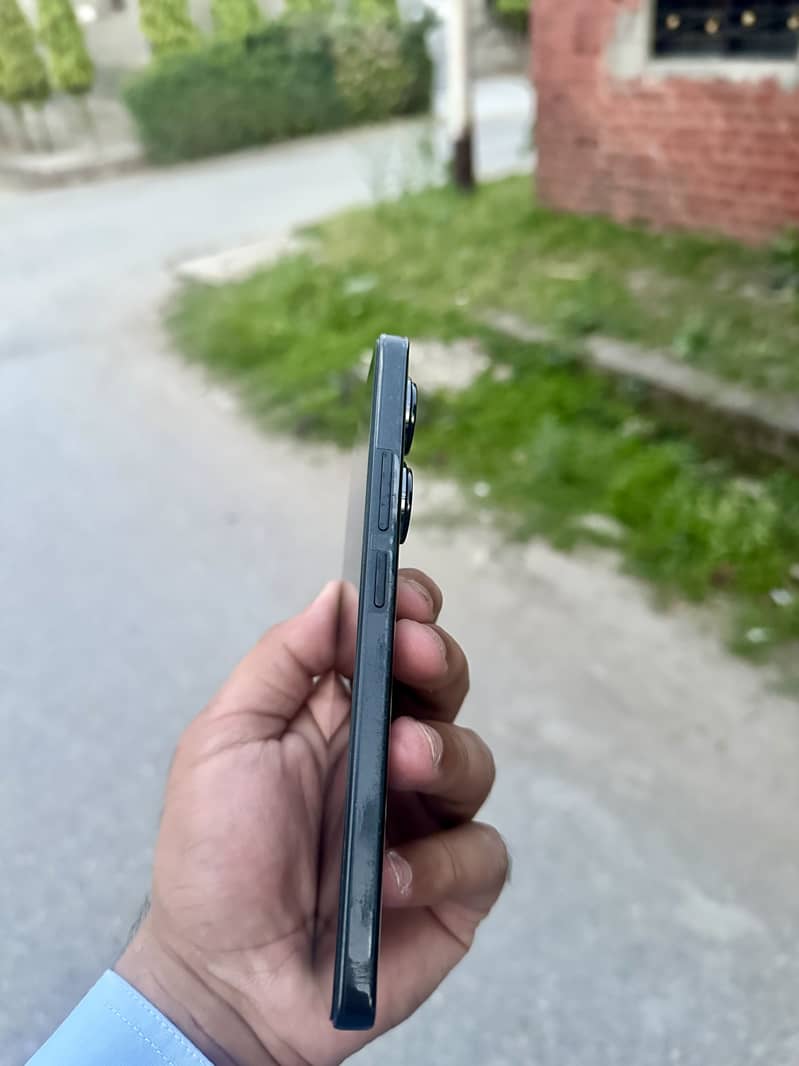 REDMI NOTE 13 pro 2