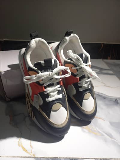 Multi-Color Chunky Sneakers | In 2026 its price is 9000rs Negotiable