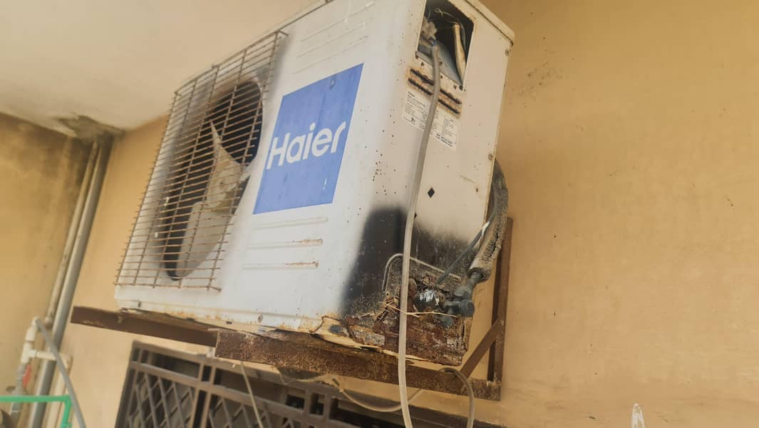 Haier Split AC perfect work condition 4