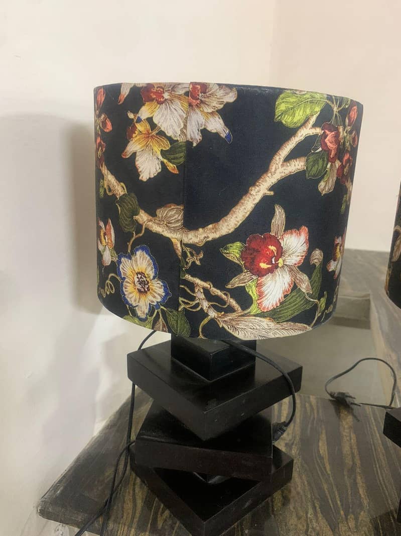 TABLE LAMP SET 2