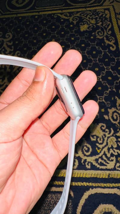 Apple watch series 3