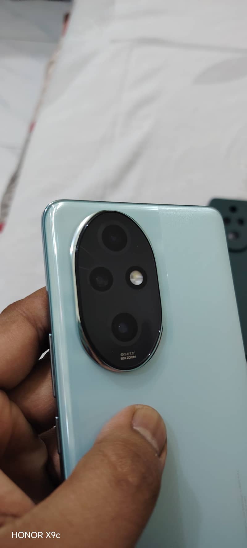 Honor 200 Pro 2
