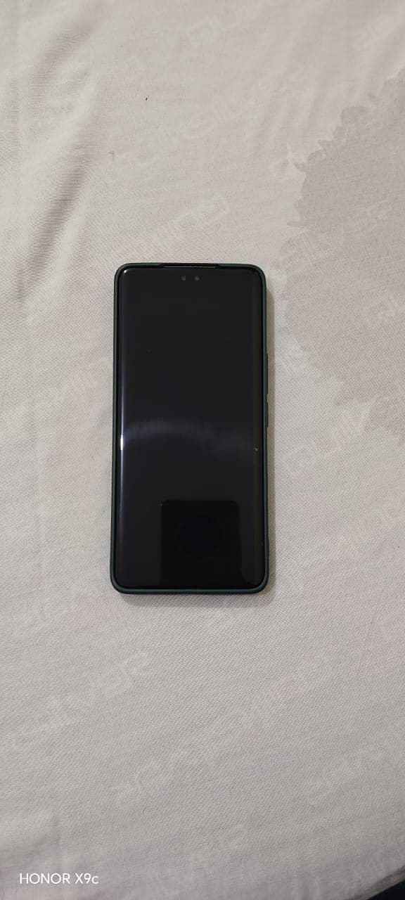 Honor 200 Pro 7
