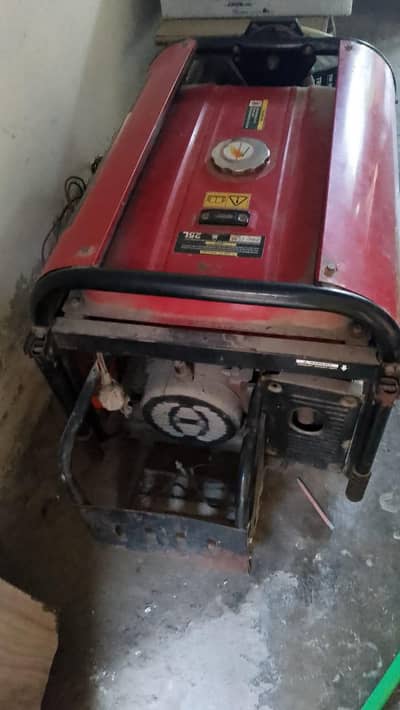 Safa generator 6500kwatt petrol and gas