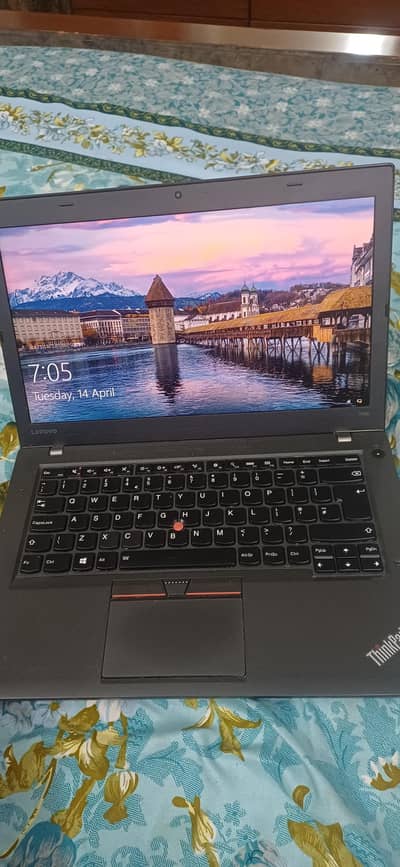 Lenovo ThinkPad T460 (i5 6th Gen, 8GB, 256GB SSD + good battery)
