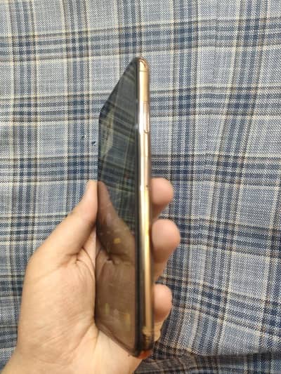 iPhone xs max 512 gb pta approved