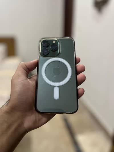 iPhone 13 Pro JV 100 Health