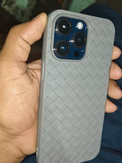 iphone 14 Pro max factory unlock