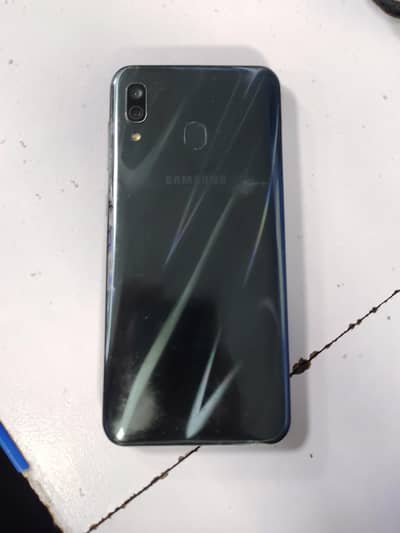 Samsung A30. PTA Approved