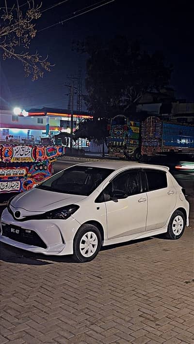 Toyota Vitz 2014