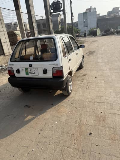 Suzuki mehran 2011