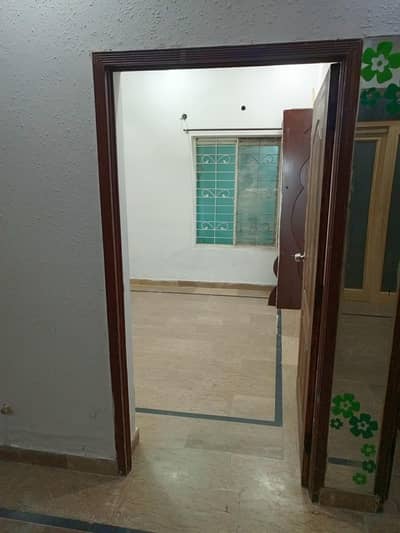 3.5 Maral first floor for rent bjli Pani gas available