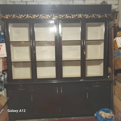 The showcase is not used full  new Good condition and reasonable price