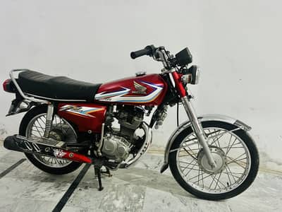 2016 model 125