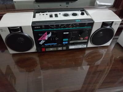 Aiwa 4 Band Stereo Radio