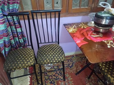 5 seater dining table