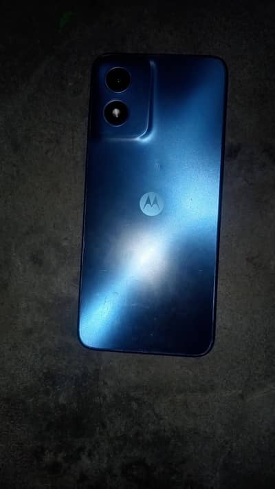 moto g play 2024 4gb ram 5000 mAh battery