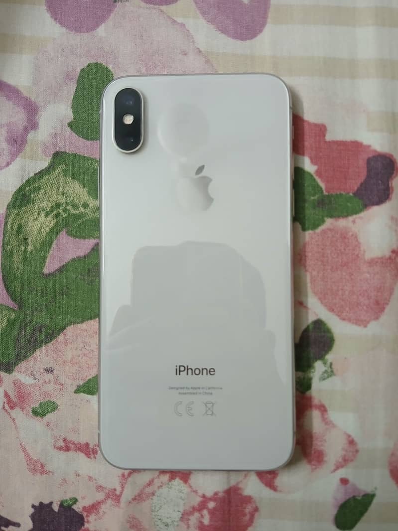 Apple iPhone X 3