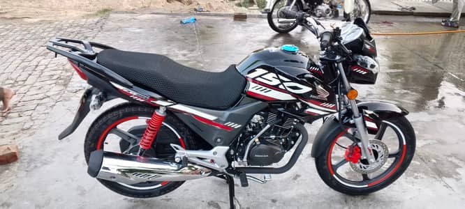 Honda CB 150 F-Excellent Bike |Year 2024/25|One Hand Used, Urgent Sell