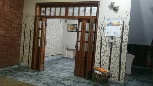 10 MARLA FULL HOUSE AVAILABLE FOR RENT IN WAPDA TOWN PHASE 1