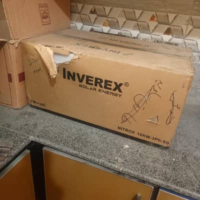 inverex Soler inverter 10 kW hybrid brand new condition diba pack