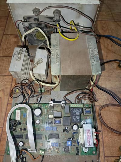500 watt Ups kit ka problem ha  baqi ok ha  0321.4848348
