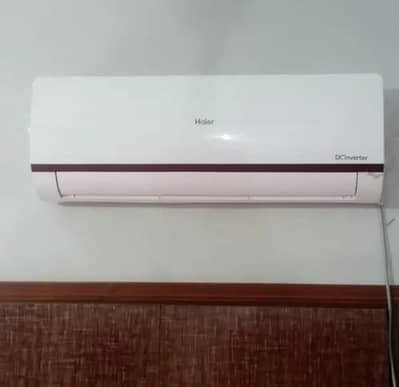 Haier 1.5 ton ac DC inverter in excellent condition