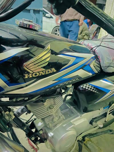 Honda CG 125 Black color