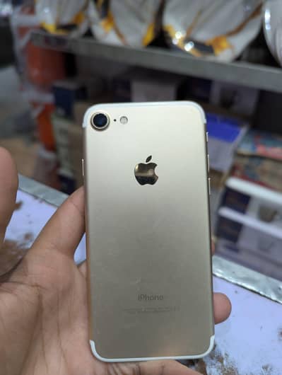 iPhone 7 nonpta 32 GB 78 health watsp 03133561355