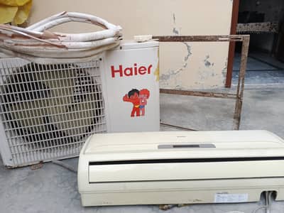Haeir 1 ton non inverter ac contact urgent sale