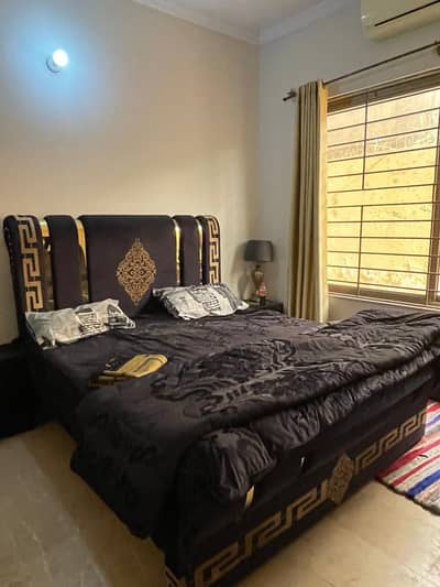 Modern King size double bed set without mattress (few months used)