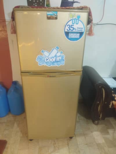 Dawlance small size fridge  plz contact on what's up