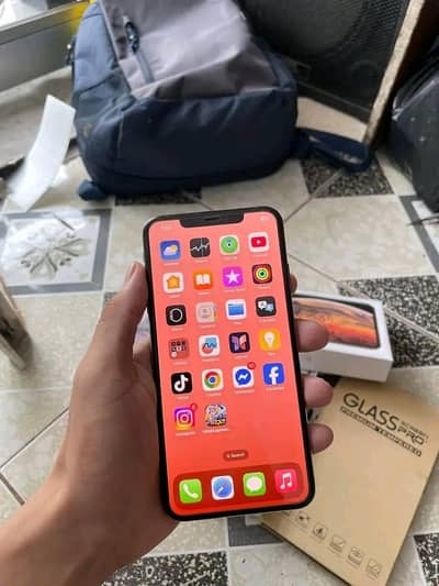 iphone xs max 256 GB 03238136155 My Whatsapp number