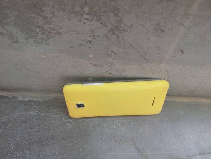 Tecno M9 5