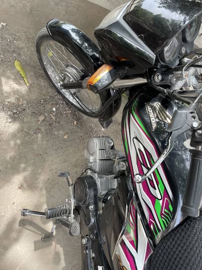 Honda CD 70 Dream First Onwer Black color